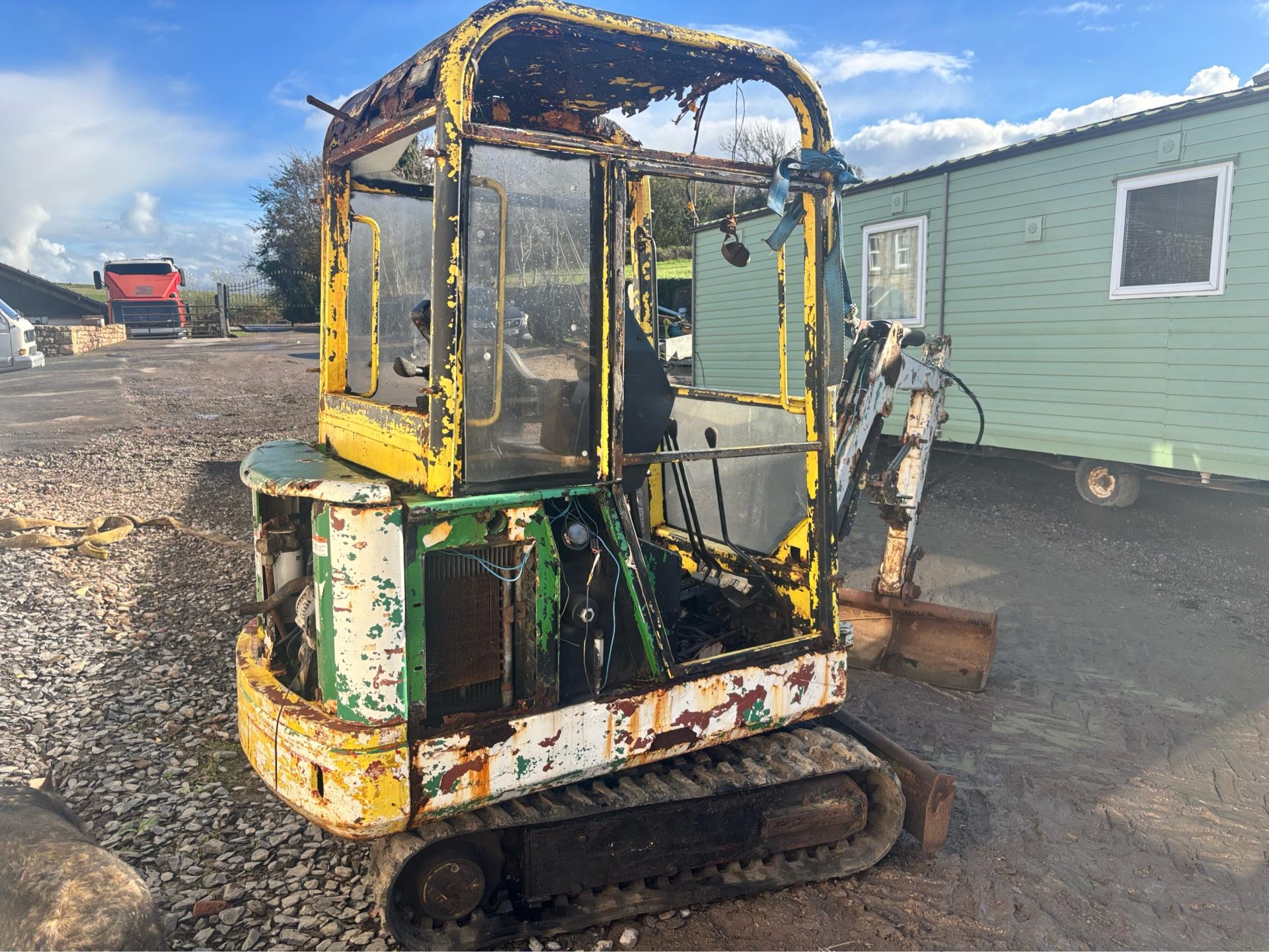 BOBCAT 1.5 TON MINI DIGGER EXCAVATOR KUBOTA ENGINE SPARES OR REPAIR - Image 14