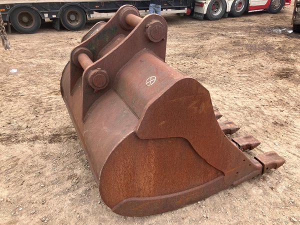 5 FOOT 4" WIDE DIGGING BUCKET ON 90MM PINS SUIT EXCAVATOR DIGGER - Image 6