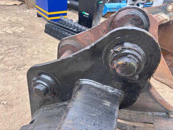 JCB 3 FOOT RIDDLE SHAKER SCREEN BUCKET 65MM PINS EXCAVATOR DIGGER - Image 2