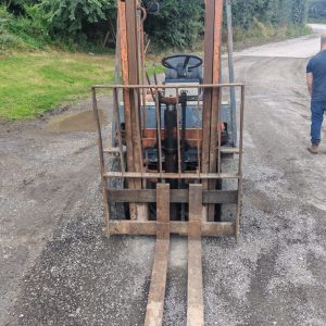 TOYOTA 2 TON LIFT DIESEL FORKLIFT TRUCK TOYOTA DIESEL ENGINE CONTAINER SPEC