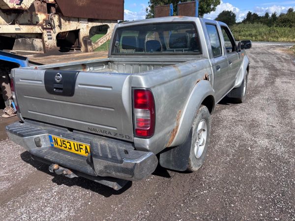 NISSAN NAVARA D22 - 2.5DI DOUBLE CAB 4 WHEEL DRIVE PICKUP TRUCK RANGER HI LUX - Image 10