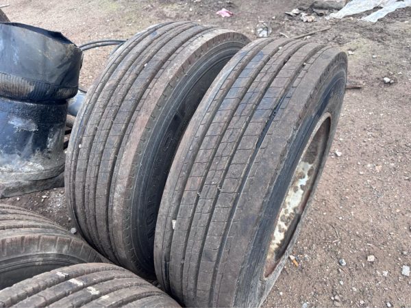 2 X ROR AXLES ON DRUM BRAKES WITH 215/75R17.5 TYRES TRACTOR LOW LOADER TRAILER - Image 6