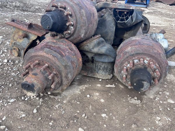 1 X BPW AXLE ON DRUM BRAKES SUIT SUPER SINGLE TYRES TRACTOR LOW LOADER TRAILER - 3 AXLES AVAILABLE - Image 5