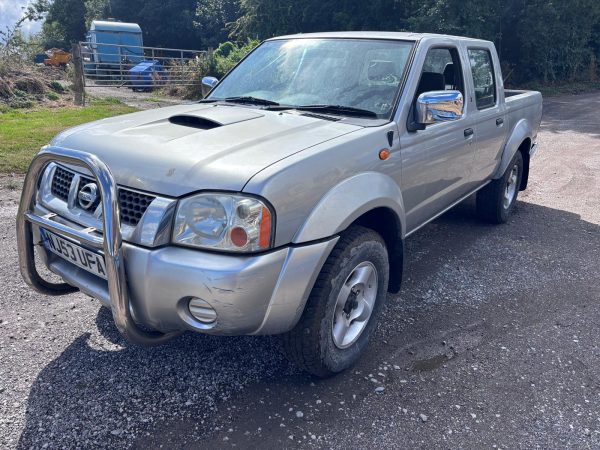 NISSAN NAVARA D22 - 2.5DI DOUBLE CAB 4 WHEEL DRIVE PICKUP TRUCK RANGER HI LUX