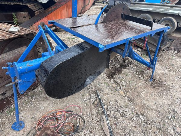 PTO OPERATED SAW BENCH TO SUIT 3 POINT LINKAGE TRACTOR MOUNTED LOG CUTTER - Image 7