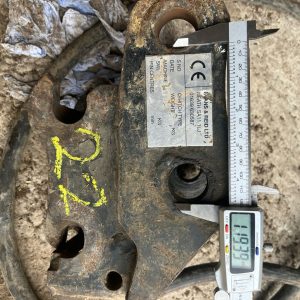 QUICK HITCH ON 30MM SUIT EXCAVATOR DIGGER JCB DOOSAN HITACHI