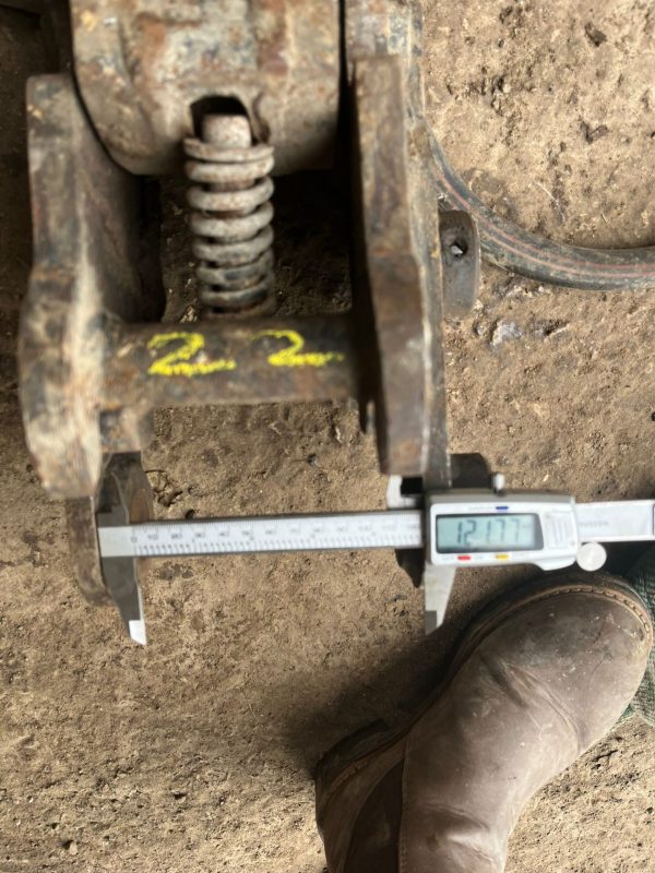 QUICK HITCH ON 30MM SUIT EXCAVATOR DIGGER JCB DOOSAN HITACHI - Image 5