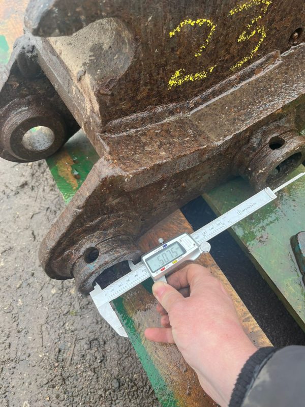 QUICK HITCH ON 50MM SUIT EXCAVATOR DIGGER JCB DOOSAN HITACHI - Image 4