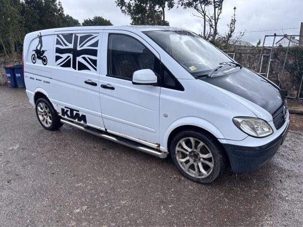 2009 MERCEDES VITO VAN 2.1L DIESEL ENGINE 2 X SIDE DOORS 132000 MILES