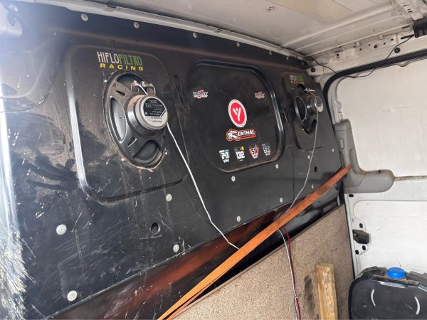 2009 MERCEDES VITO VAN 2.1L DIESEL ENGINE 2 X SIDE DOORS 132000 MILES - Image 2