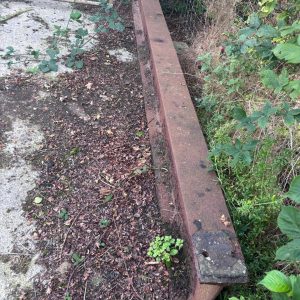 USED 30 FOOT LONG STEEL / UNIVERSAL COLUMN METAL RSJ GIRDER 12" X 6" HEAVY DUTY