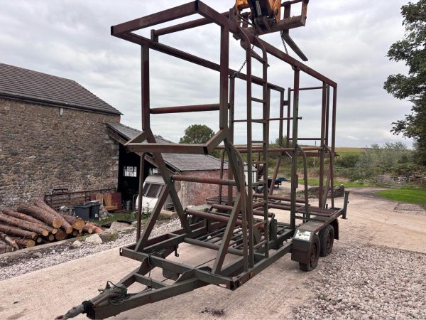 TWIN AXLE PIPE COIL TRAILER HIGHWAYS UTILITYS SERVICES GAS WATER PIPE DIGGER