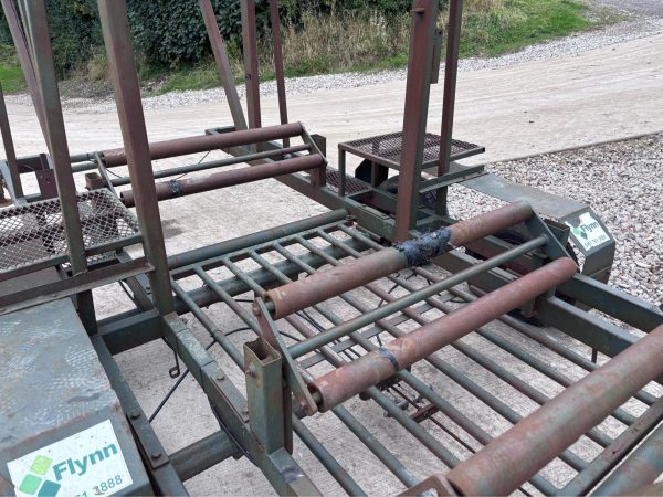 TWIN AXLE PIPE COIL TRAILER HIGHWAYS UTILITYS SERVICES GAS WATER PIPE DIGGER - Image 7