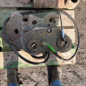 QUICK HITCH ON 40MM SUIT EXCAVATOR DIGGER JCB DOOSAN HITACHI