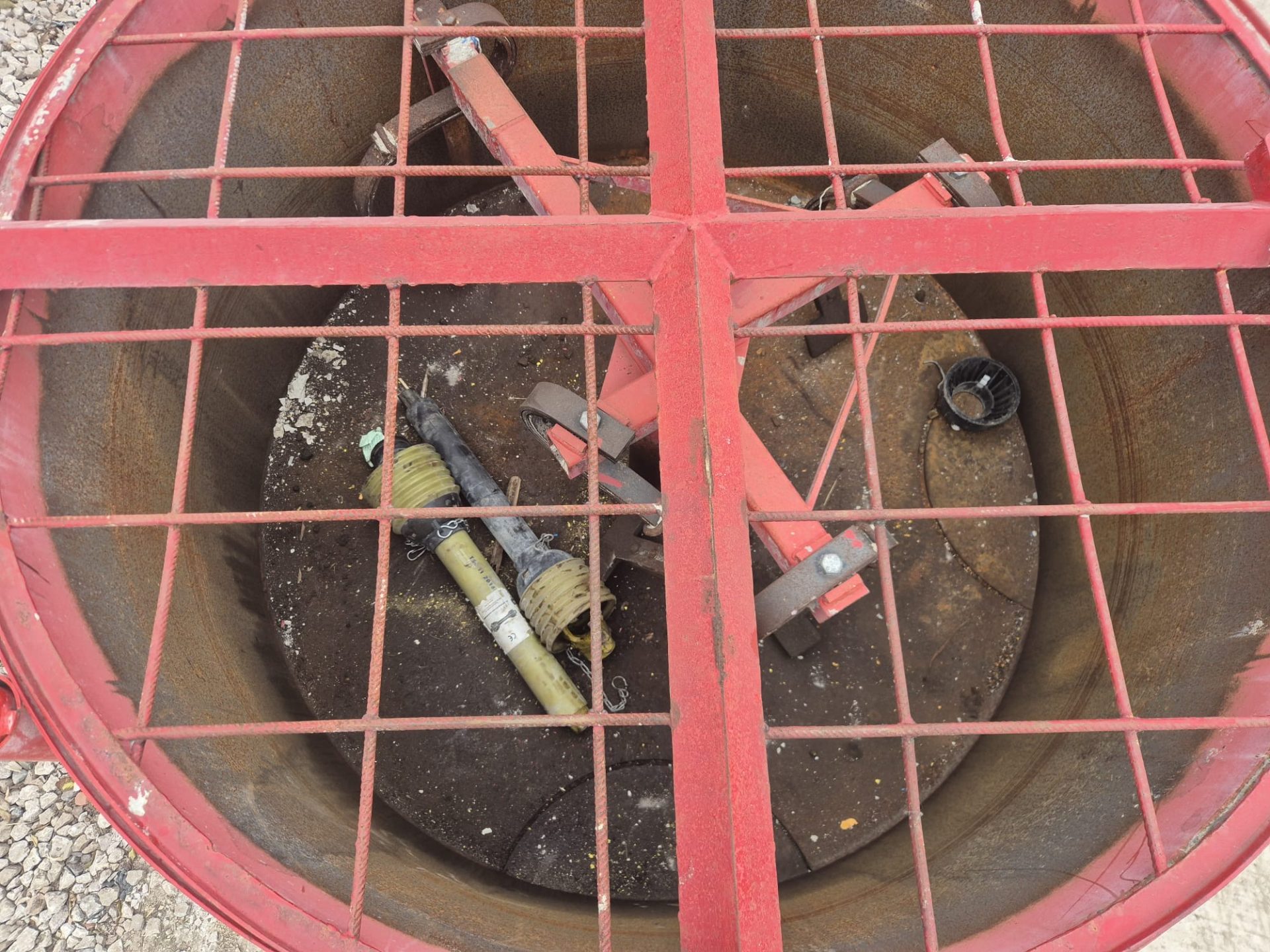 CONCRETE CEMENT PAN MIXER - 3 POINT LINKAGE FOR TRACTOR TELEHANDLER PTO DRIVEN - Image 2