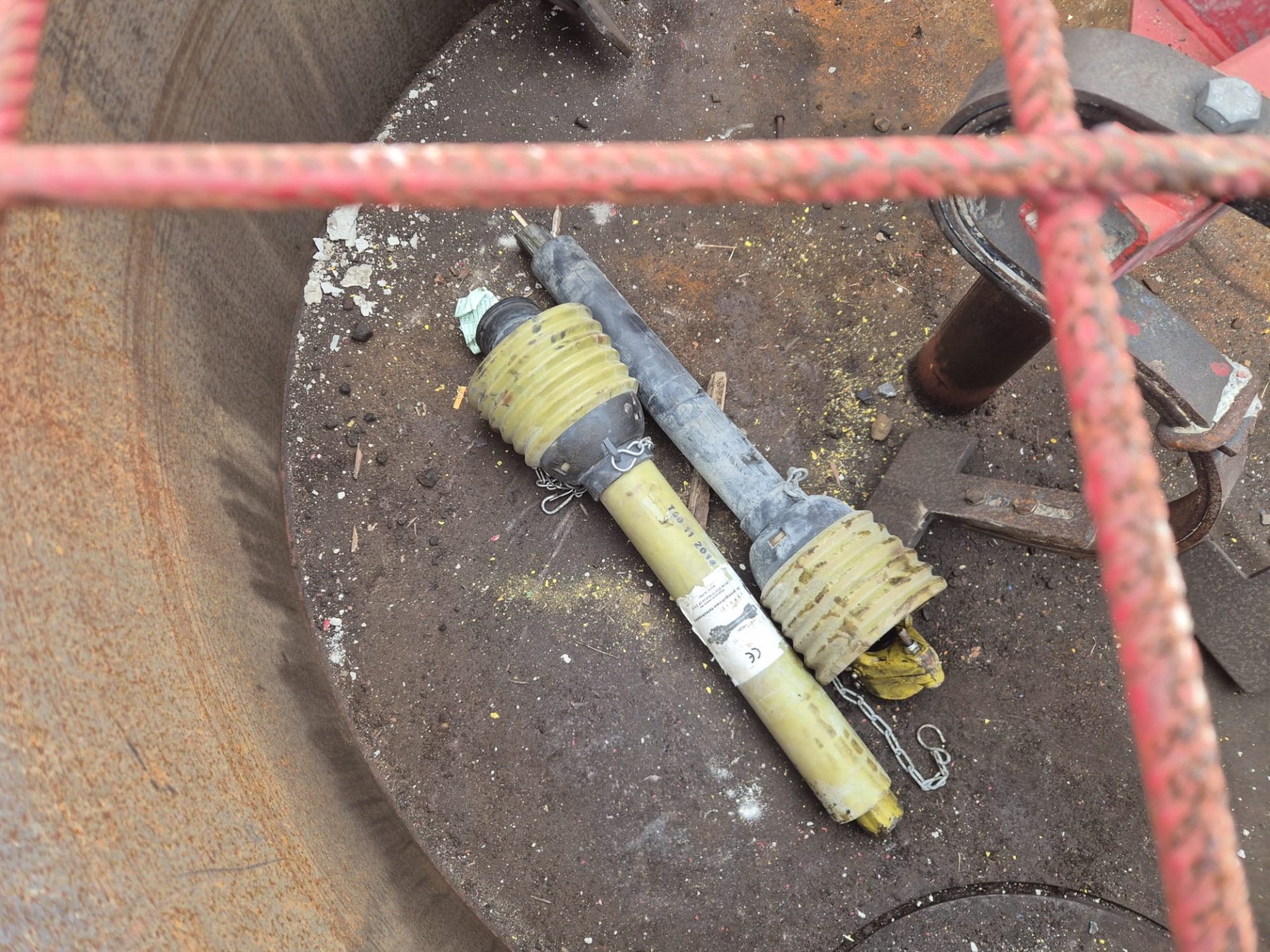 CONCRETE CEMENT PAN MIXER - 3 POINT LINKAGE FOR TRACTOR TELEHANDLER PTO DRIVEN - Image 3