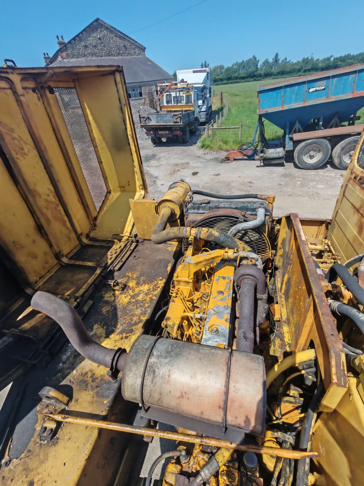 KOMATSU PC150 EXCAVATOR DIGGER C/W GRADING BUCKET GOOD UNDERCARRIAGE - Image 12