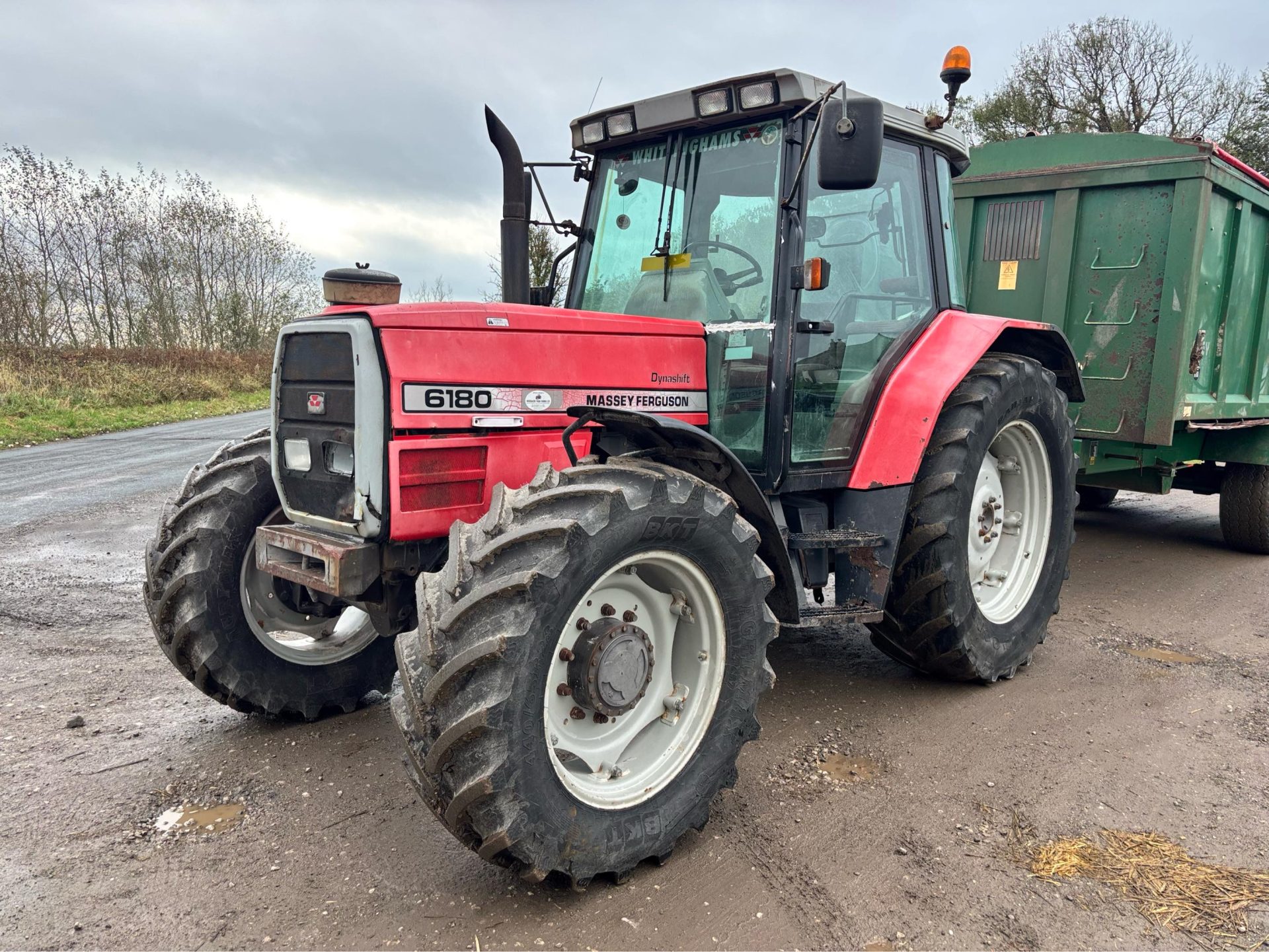 1996 MASSEY FERGUSON 6180 TRACTOR 4 WHEEL DRIVE 6700 HOURS DYNASHIFT GEARBOX
