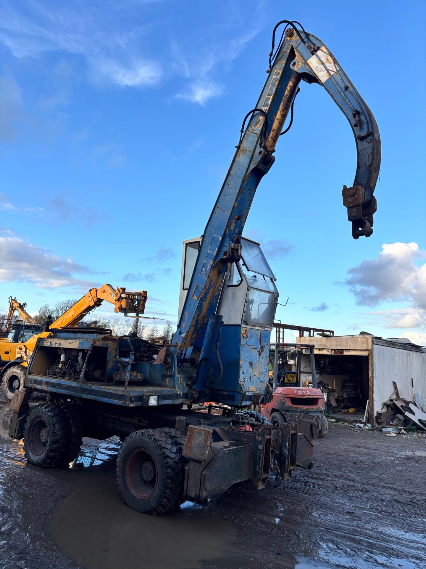 ZEPPELIN RUBBER DUCK WHEELED EXCAVATOR DIGGER SCRAP YARD 4 CYLINDER DEUTZ ENGINE - Image 10