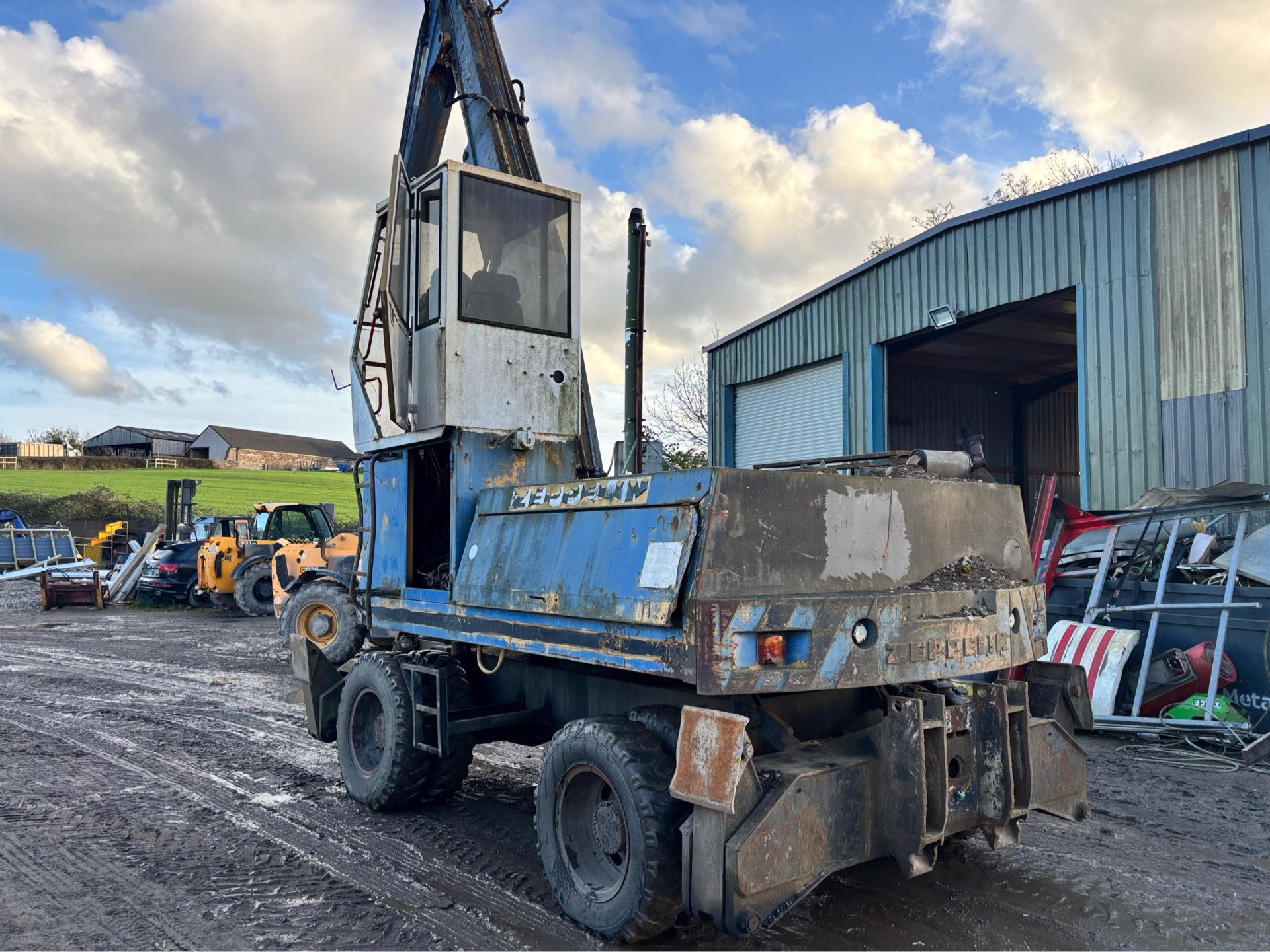 ZEPPELIN RUBBER DUCK WHEELED EXCAVATOR DIGGER SCRAP YARD 4 CYLINDER DEUTZ ENGINE - Image 8