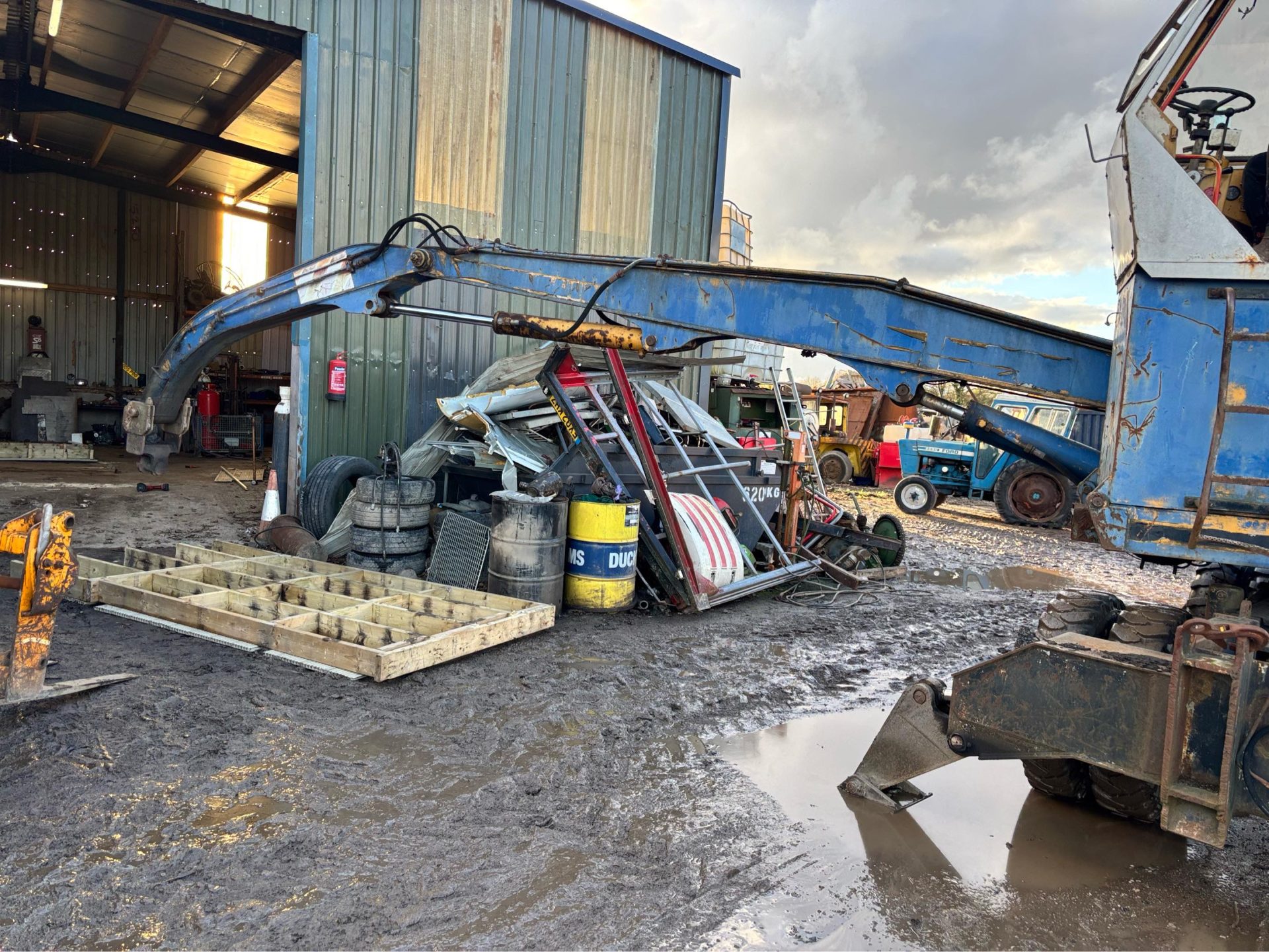 ZEPPELIN RUBBER DUCK WHEELED EXCAVATOR DIGGER SCRAP YARD 4 CYLINDER DEUTZ ENGINE - Image 5