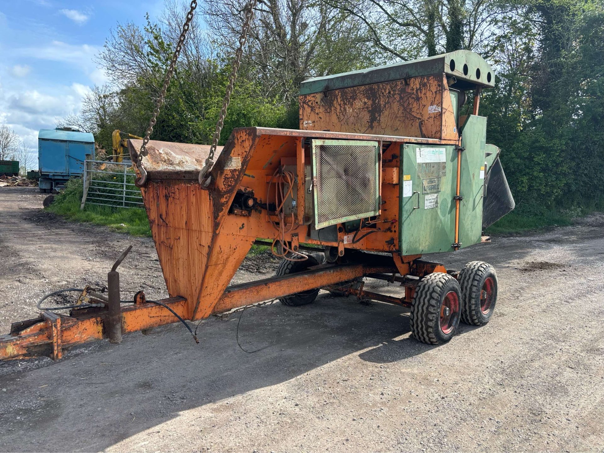 IVECO 6 CYLINDER TURBO ENGINE WOOD SHREDDER CHIPPER
