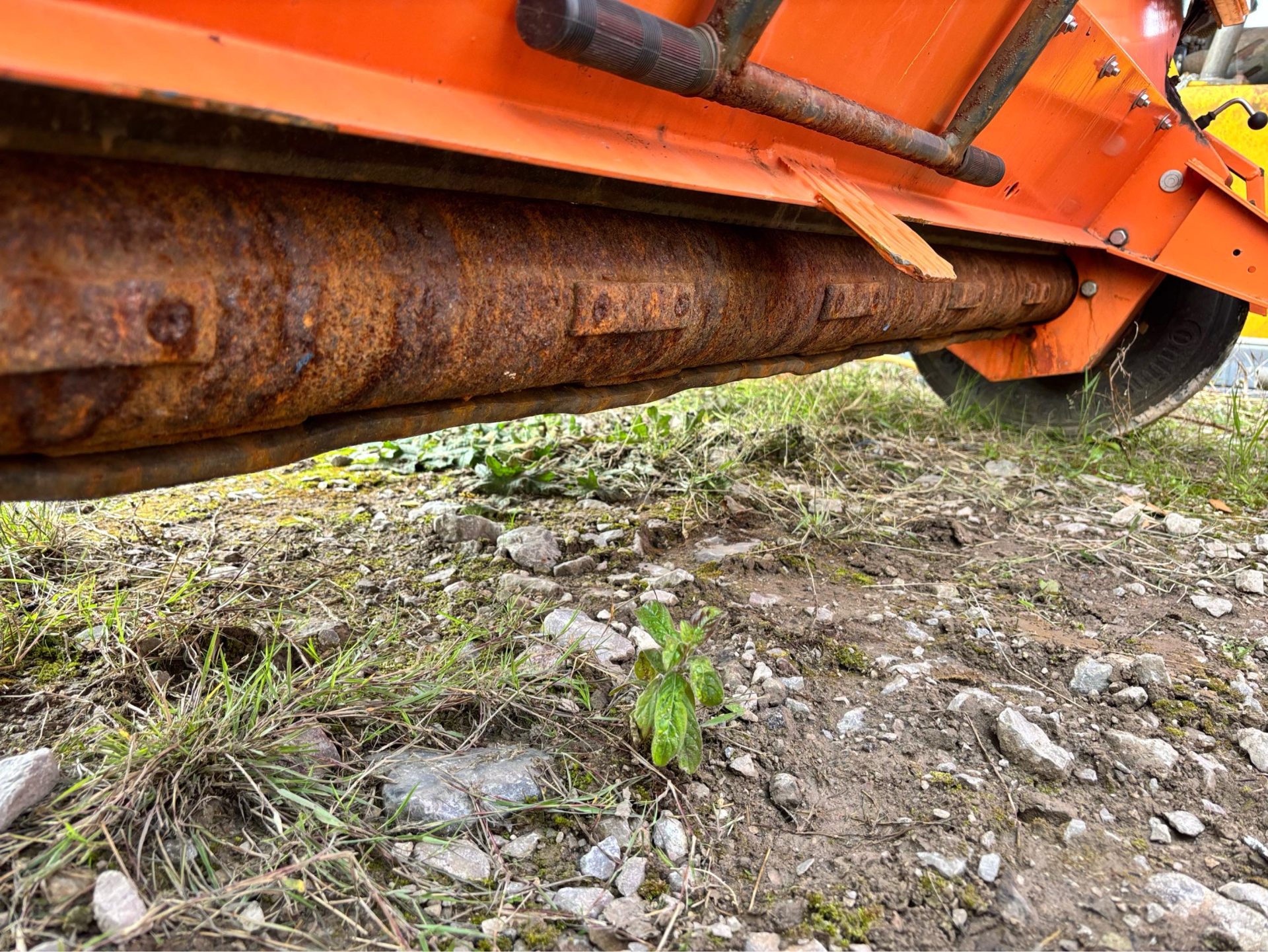 EPOKE BUNCE TMK10 SALT SPREADER TRAILER DROP GRITTER - Image 2