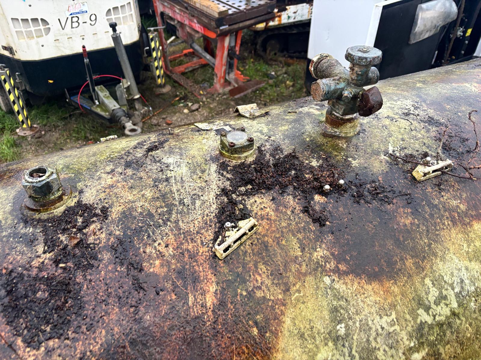 LPG GAS TANK USED WATER TANK STORAGE AIR COMPRESSOR TANK - Image 2