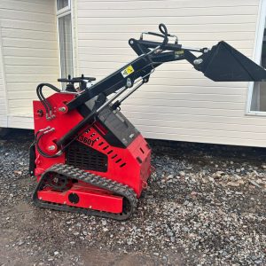 2025 CAPTOK TRACKED SKID STEER HANDLER LOADER ELECTRIC START C/W DELIVERY HOURS