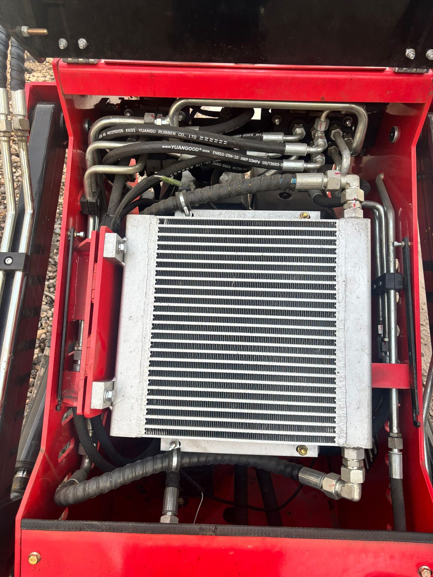 2025 CAPTOK TRACKED SKID STEER HANDLER LOADER ELECTRIC START C/W DELIVERY HOURS - Image 10