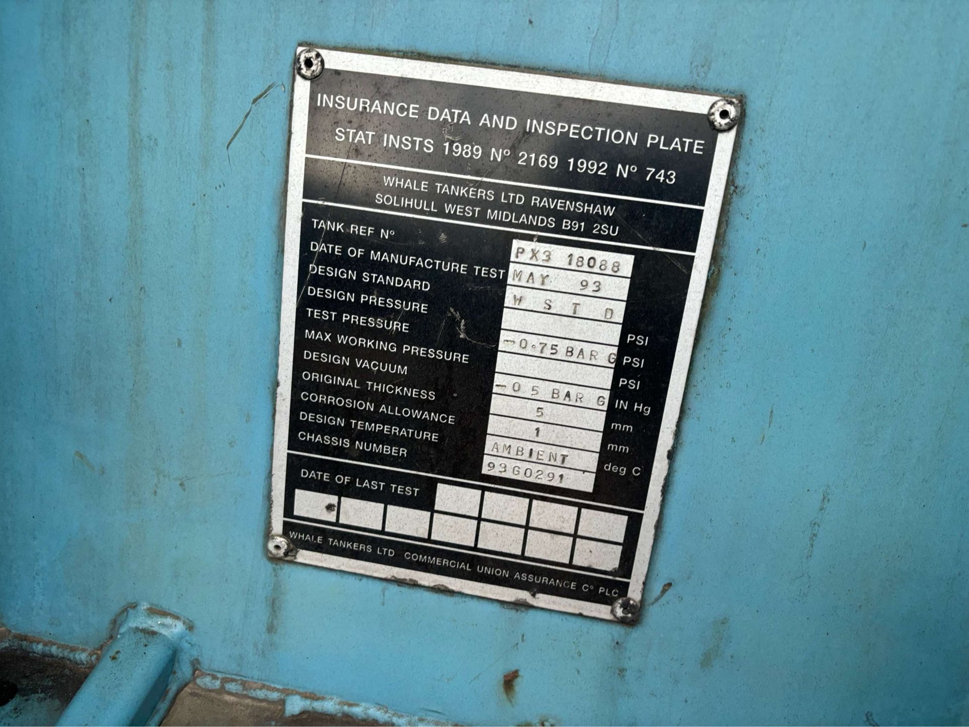 1993 WHALE VACUUM TANKER DRY WASTE SLURRY TANK - TIPPING BODY FILTER SYSTEM - Image 9