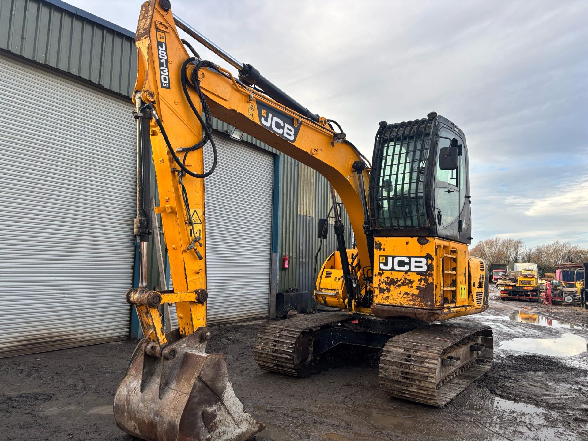 2012 JCB JS130 HIGH CAB EXCAVATOR DIGGER MATERIALS REHANDLER PIPED FOR GRAB - Image 9