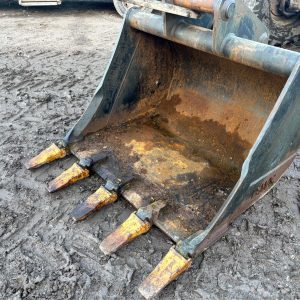 NEW UNUSED LEMAC 70MM PINS HEAVY DUTY ROCK DIGGING BUCKET FOR DIGGER EXCAVATOR