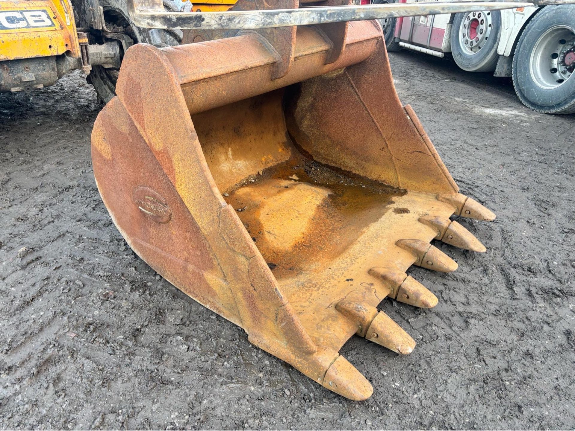 STRICKLAND 80 MM PINS HEAVY DUTY ROCK DIGGING BUCKET FOR DIGGER EXCAVATOR 5 FOOT - Image 5