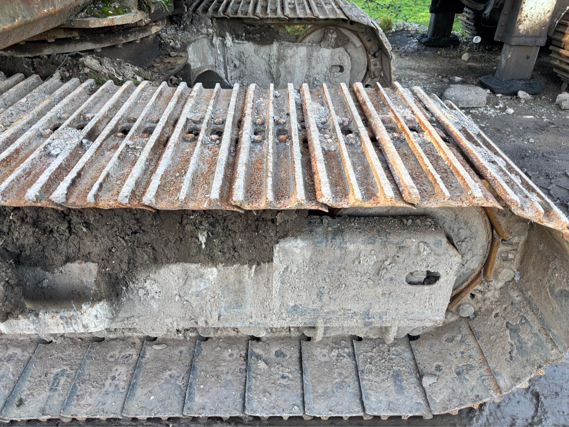 JCB JS130 TRACKED EXCAVATOR DIGGER 4 CYLINDER ISUZU ENGINE GOOD HYDRAULIC LOADER - Image 6