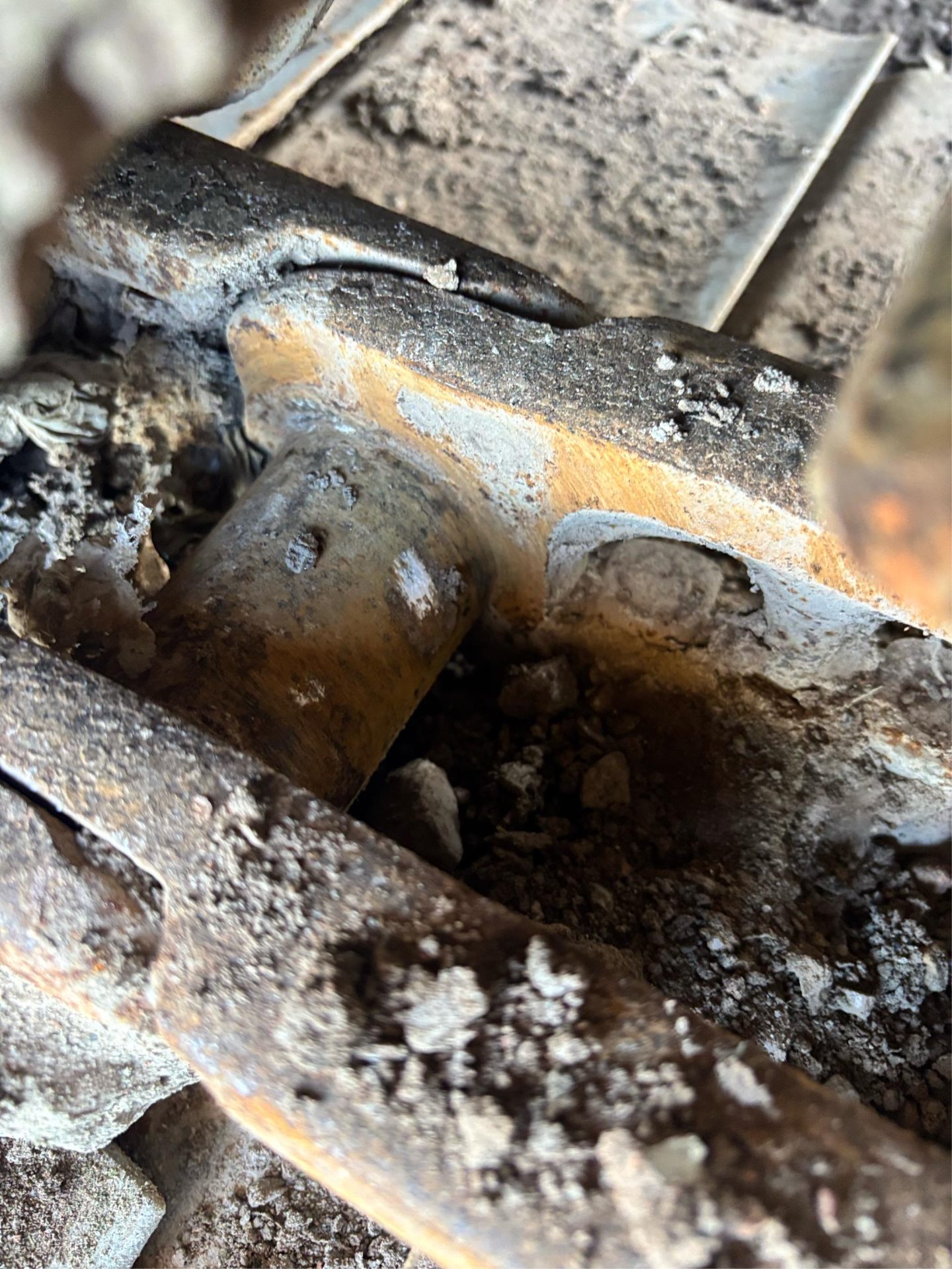 JCB JS130 TRACKED EXCAVATOR DIGGER 4 CYLINDER ISUZU ENGINE GOOD HYDRAULIC LOADER - Image 3