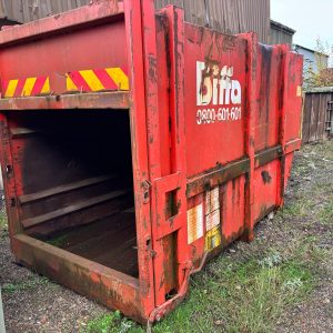 ENCLOSED COMPACTOR CHAINLIFT SKIP IDEAL ASBESTOS BIN 12/14 YARD