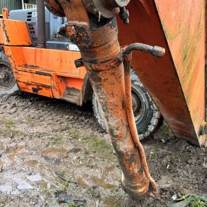 FIAT HIATACHI FH220 BUCKET RAM CONSTRUCTION