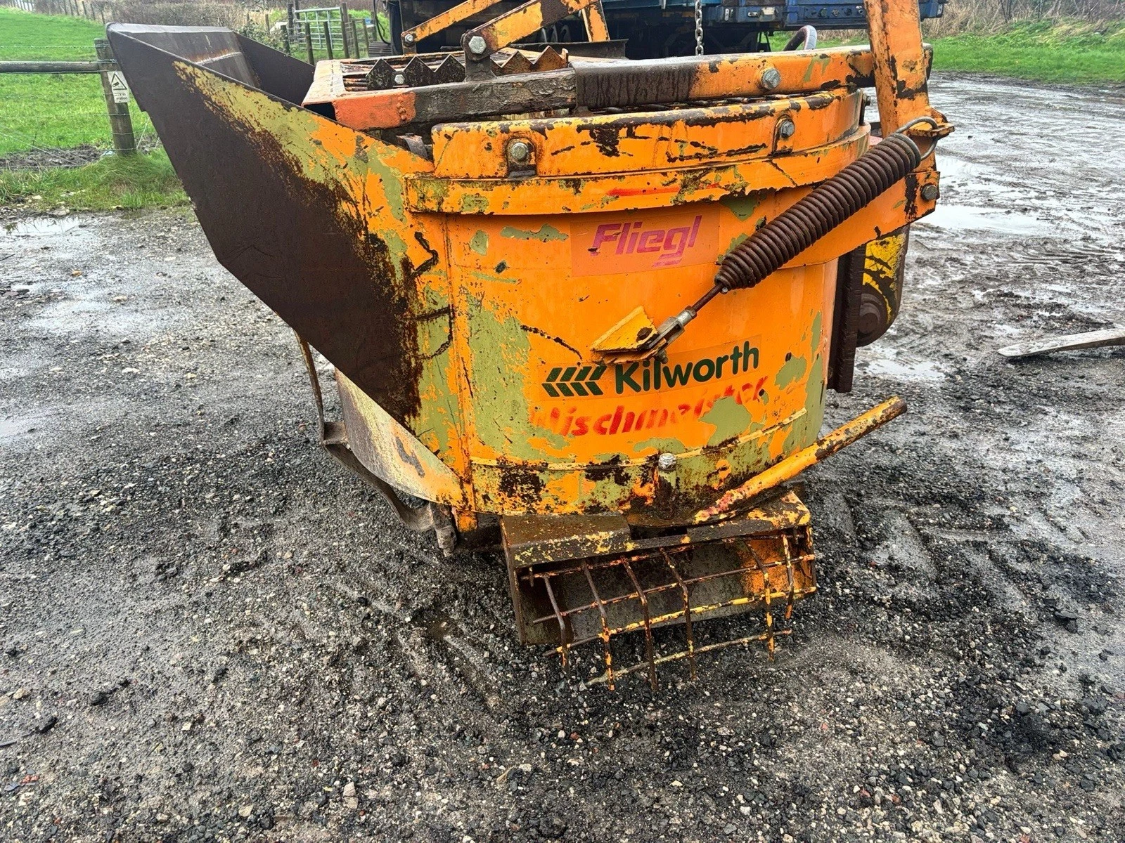 HYDRAULIC DRIVEN CONCRETE PAN MIXER EXCAVATOR DIGGER 80MM PINS FORKLIFT LOADALL - Image 7