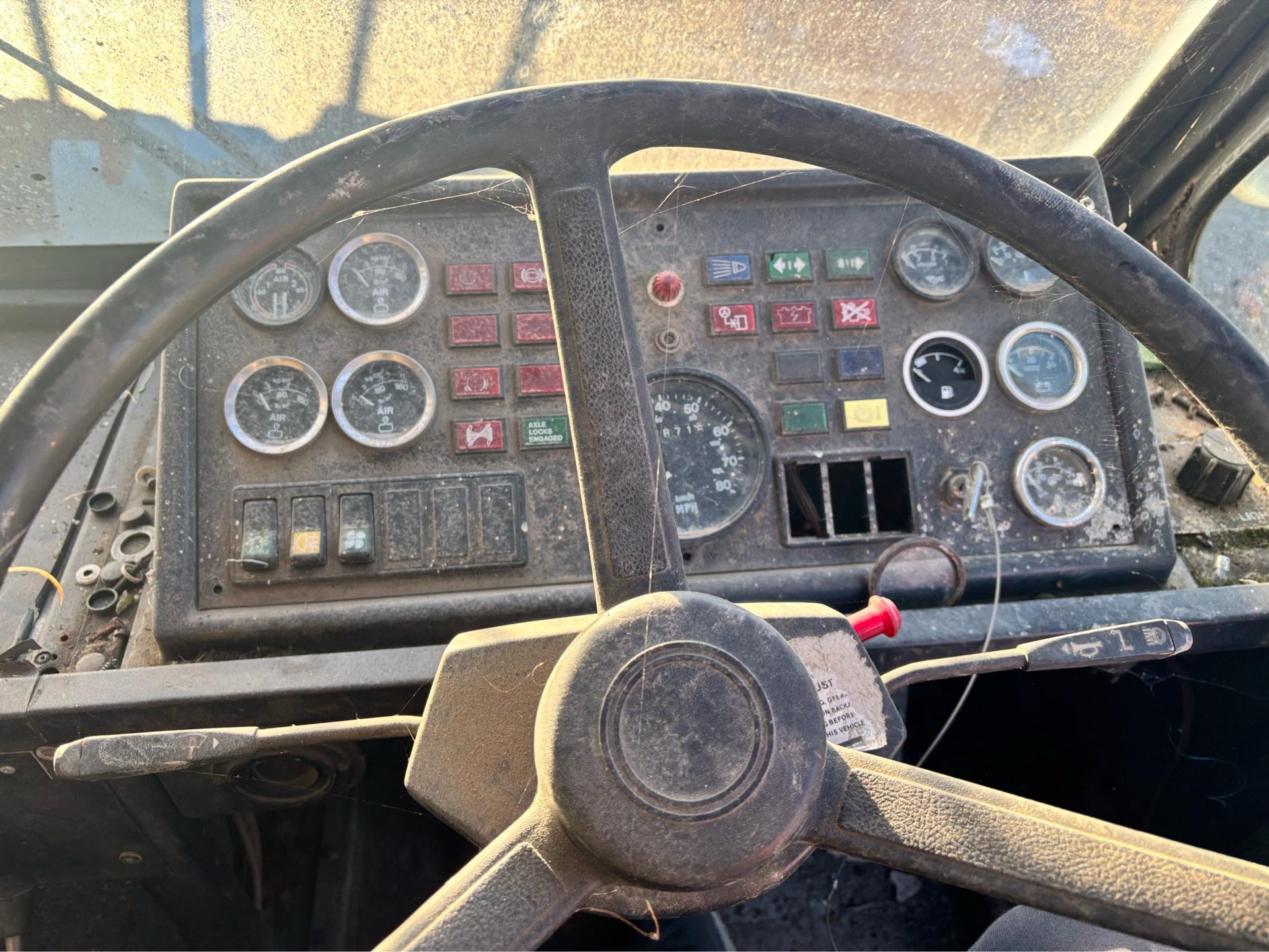 GROVE 315M ALL TERRAIN MOBILE CRANE SEPERATE CAB 4 WHEEL DRIVE 18 TON - Image 9