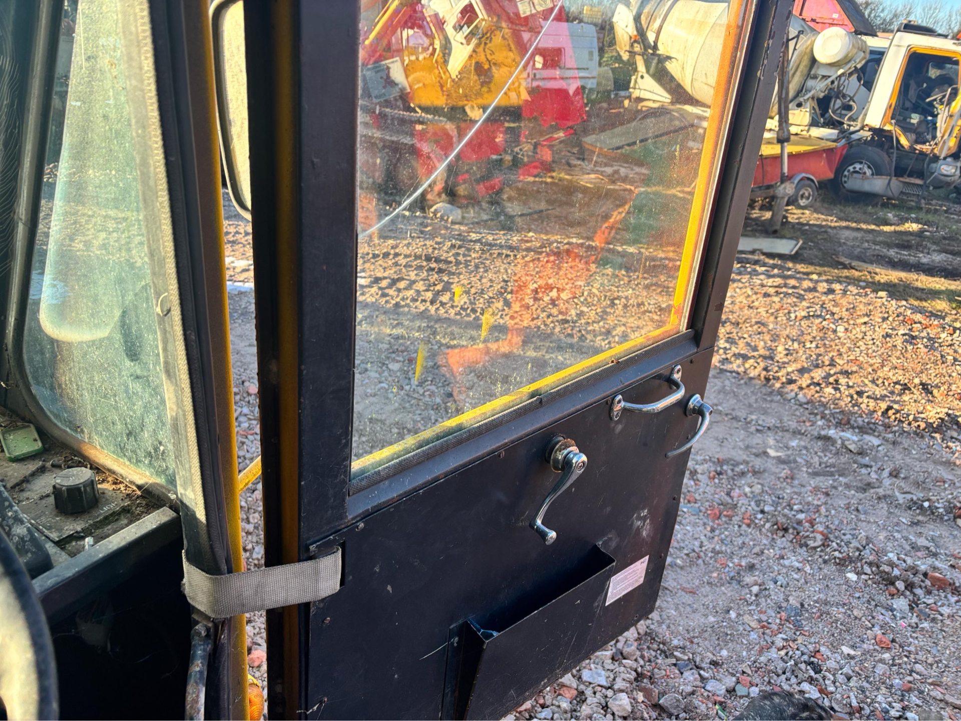 GROVE 315M ALL TERRAIN MOBILE CRANE SEPERATE CAB 4 WHEEL DRIVE 18 TON - Image 7