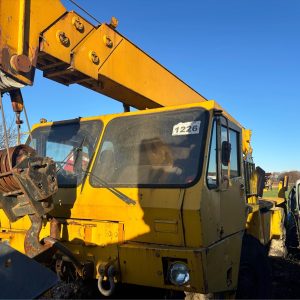 GROVE 315M ALL TERRAIN MOBILE CRANE SEPERATE CAB 4 WHEEL DRIVE 18 TON