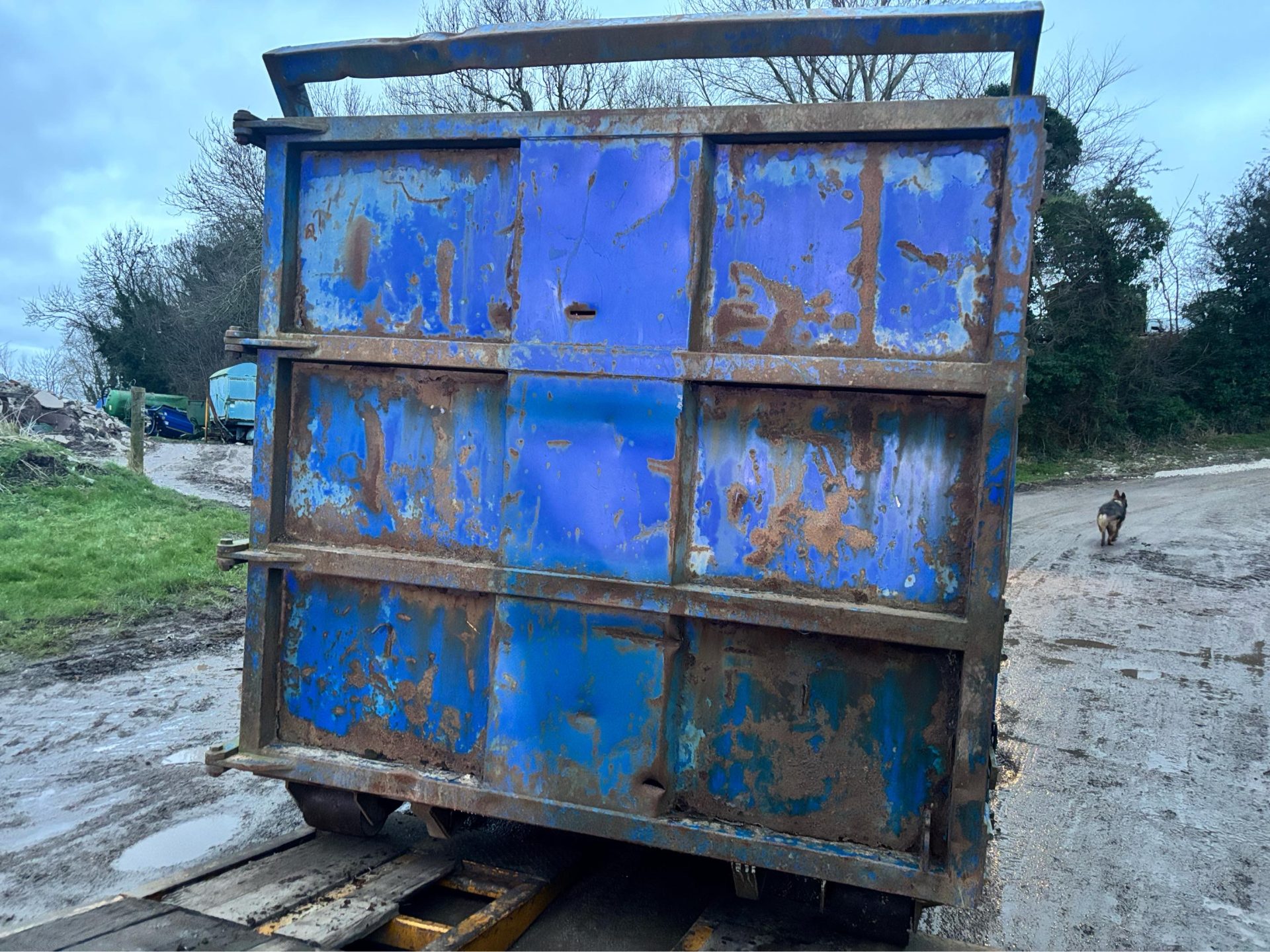 30 YARD ROLL ON ROLL OFF SKIP HOOKLIFT HOOK LOADER SKIP TRUCK WAGON BIN - Image 3