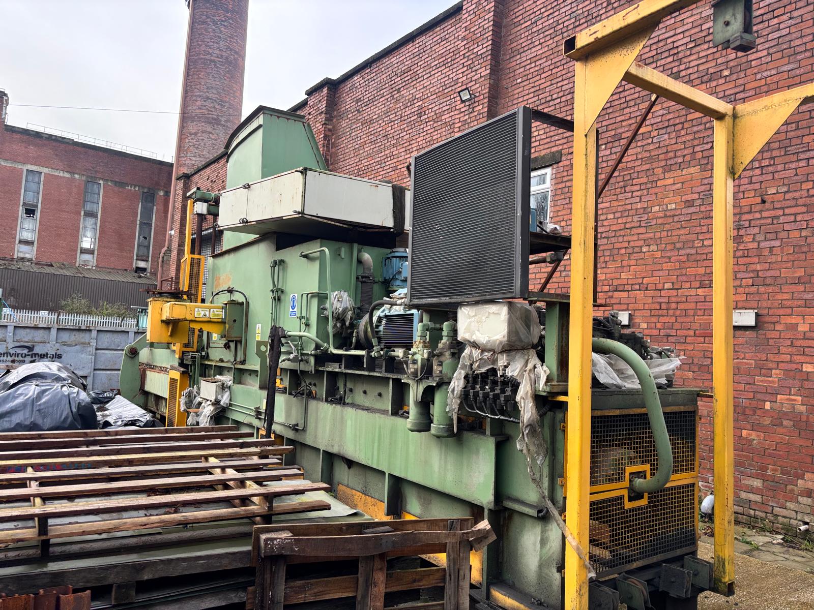 LYNDEX BIGRO 80 CARDBOARD BALER & CONVEYOR MEDIUM VOLUME BAILER INFEED SYSTEM - Image 13