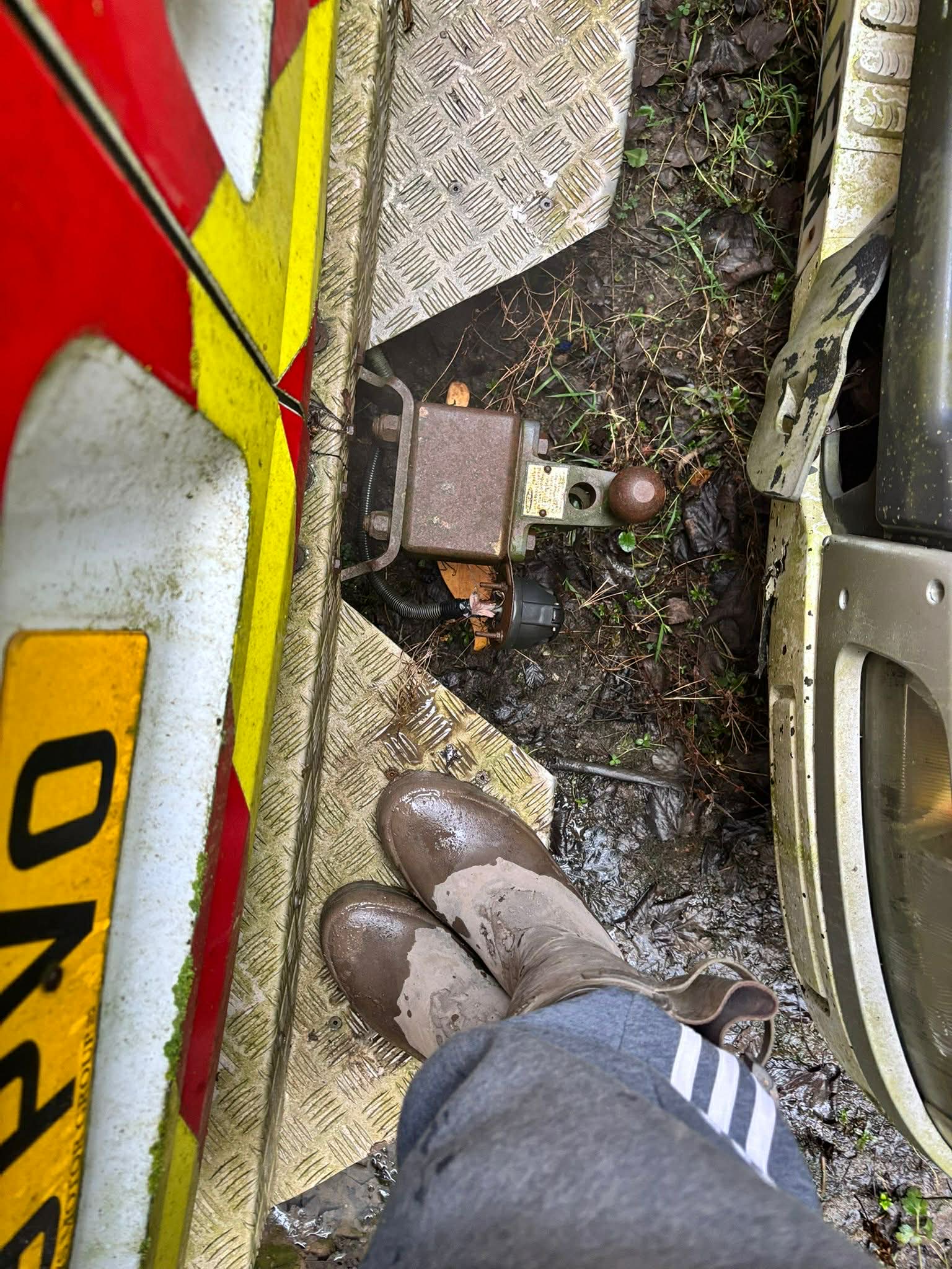 2009 FORD TRANSIT ESCORT VEHICLE GARIC VAN WELFARE DIESEL TOWBAR LOWBAR CAMPER - Image 14