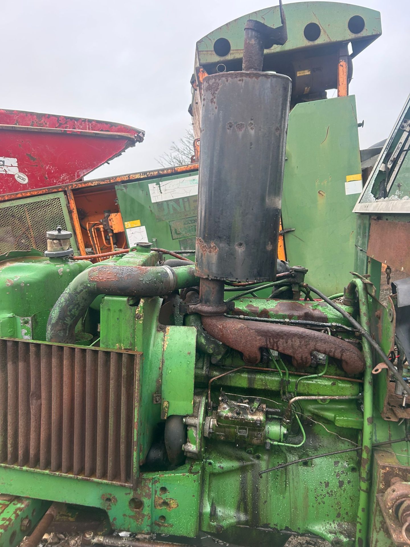 JOHN DEERE 1630 TRACTOR CAB MODEL NON RUNNER PROJECT SPARES OR REPAIR - Image 5
