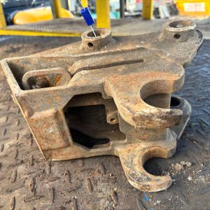 QUICK HITCH 30MM PINS MINI DIGGER EXCAVATOR DEDICATED HITCH