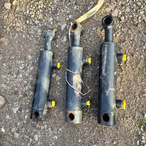 HYDRAULIC TRAILER BRAKE VALVE CYLINDER ACTUATOR RAM