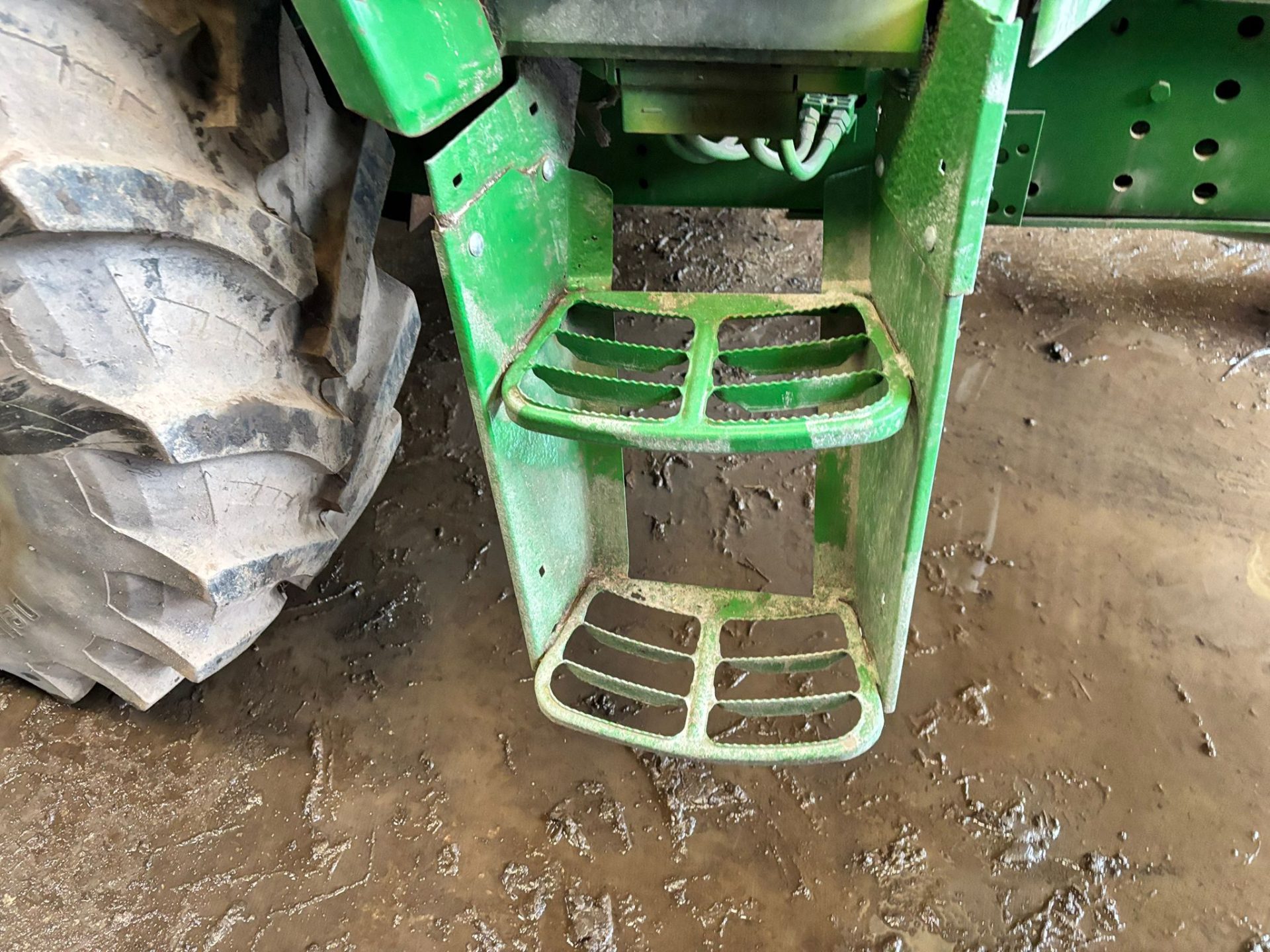 JOHN DEERE 6010 SE 4WD TRACTOR 95HP POWRQUAD 3PL PTO FARM READY - Image 11