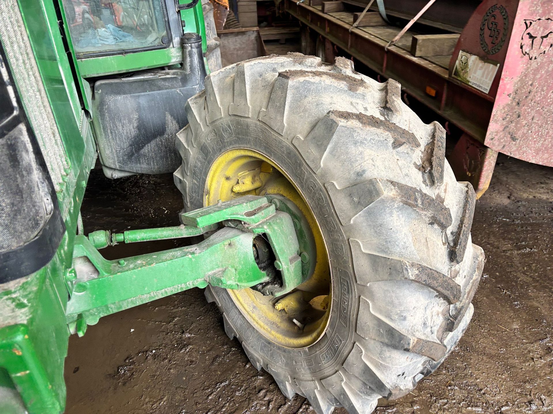 JOHN DEERE 6010 SE 4WD TRACTOR 95HP POWRQUAD 3PL PTO FARM READY - Image 9